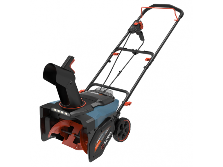 Снегоуборщик аккумуляторный 40V SENIX STX2-M-EU 2X2 с 2 АКБ 5 Ач и ЗУ